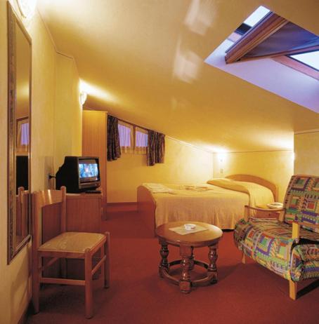 Albergo Ristorante Da Felice Loria 部屋 写真